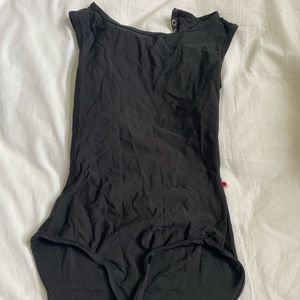 Yumiko Leotard